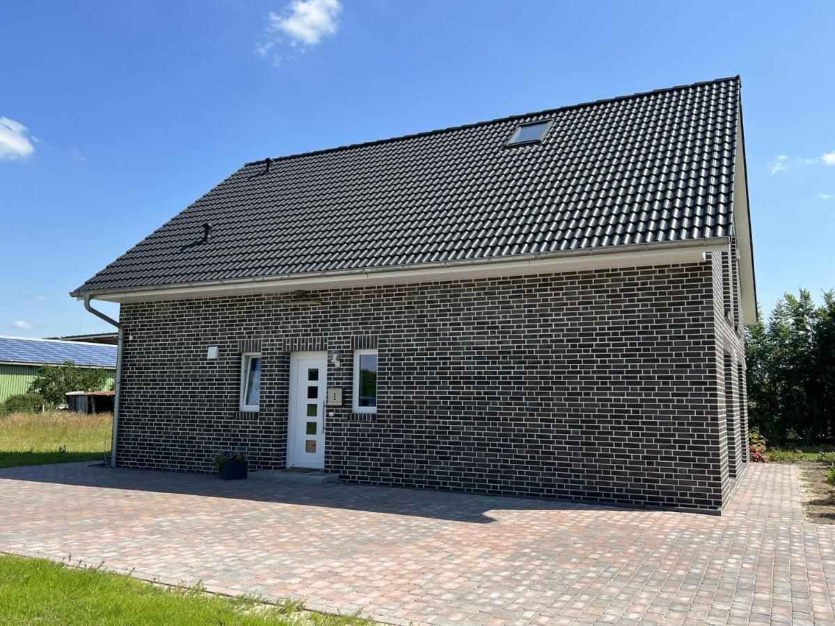 Ferienwohnungen Ebbe Und Flut - Niedrigenergiehaus Elpersbüttel エクステリア 写真